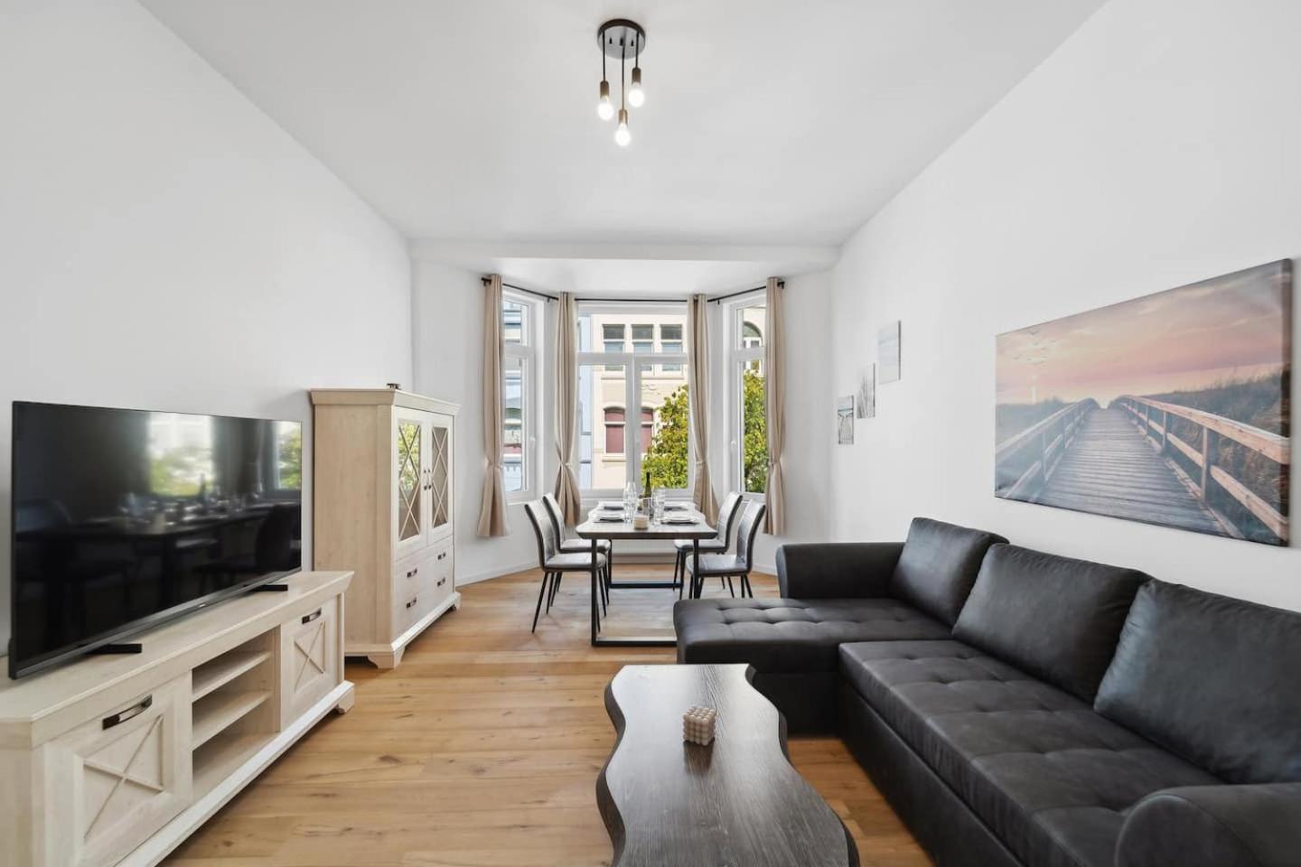 ווילהלמסהאבן Infinity Stay Ferienapartments Rheinstrasse מראה חיצוני תמונה